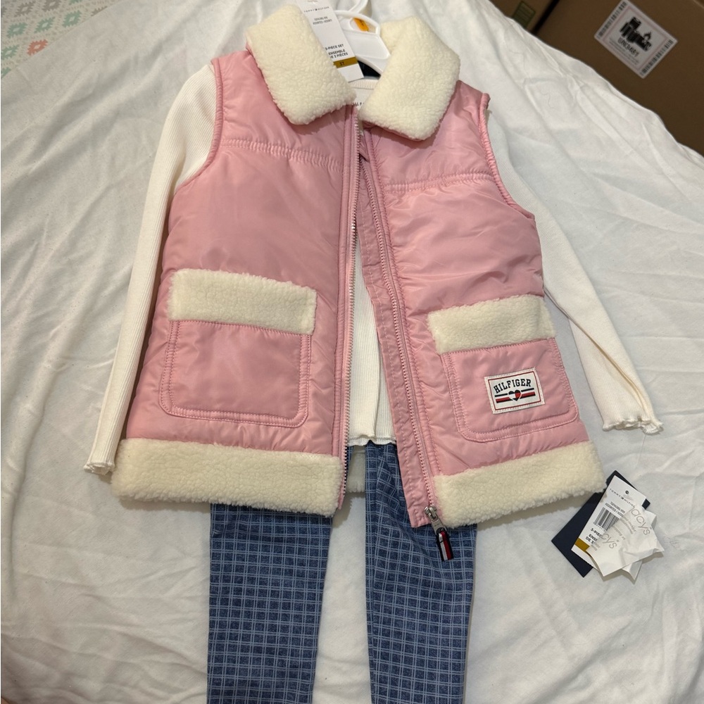 Tommy Hilfiger Pink & Cream Faux-Shearling Trim Quilted Vest